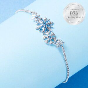 925 Sterling Silver Snowflake Bracelet - Charmed Aroma Let It Snow Collection